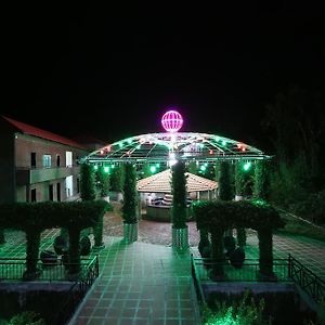 Countryside Garden Resort & Bar